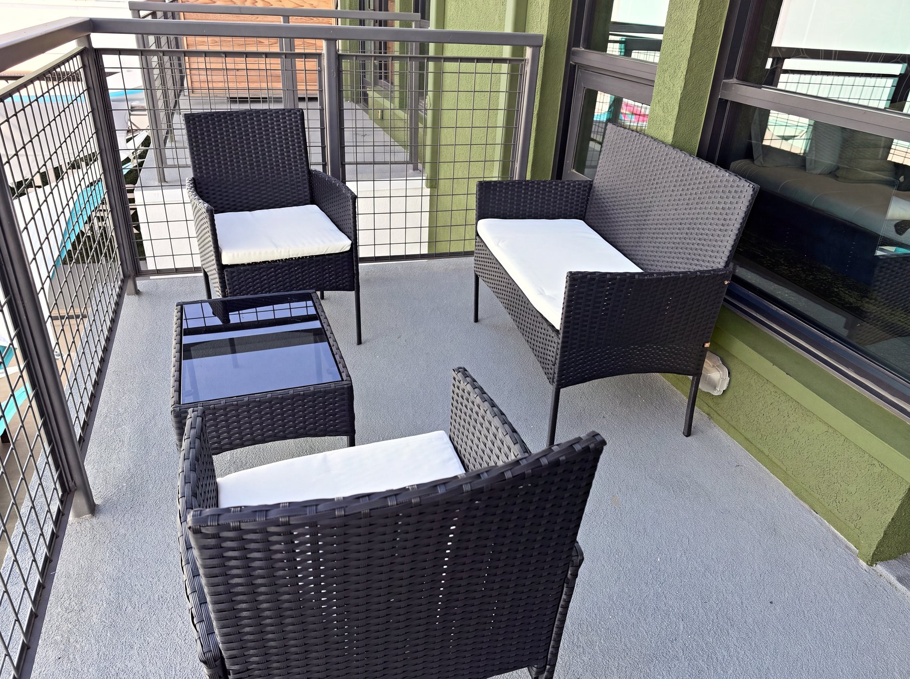 Loft 206